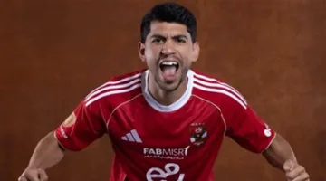 محمد شكري: علاقتي بالأهلي مستمرة وكنت أترقب العودة لتحقيق حلمي الذي لا يمكن وصفه.