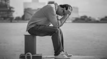 تحقيق حول محاولة شاب الانتحار عبر بث مباشر على فيسبوك