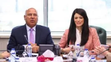 تعزيز مفهوم ‘الصناعة المستدامة’.. وزراء الصناعة والتخطيط يناقشون استراتيجيات التكيف مع ‘CBAM’ وجذب الاستثمارات الخضراء