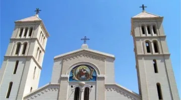 الكنيسة الكاثوليكية تحتفل بذكرى 29 عامًا على تنصيب الأنبا دانيال لطفي