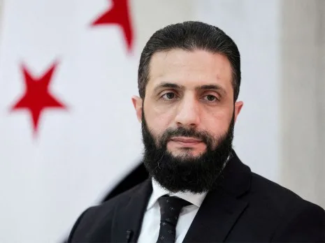 الشرع: لا نرهب المواجهة، وإسرائيل أفسدت محاولات الحفاظ على الأمن في السويداء، وفضلنا مصلحة الشعب السوري على الفوضى. الشرع: لا نرهب المواجهة، وإسرائيل أفسدت محاولات الحفاظ على الأمن في السويداء، وفضلنا مصلحة الشعب السوري على الفوضى.