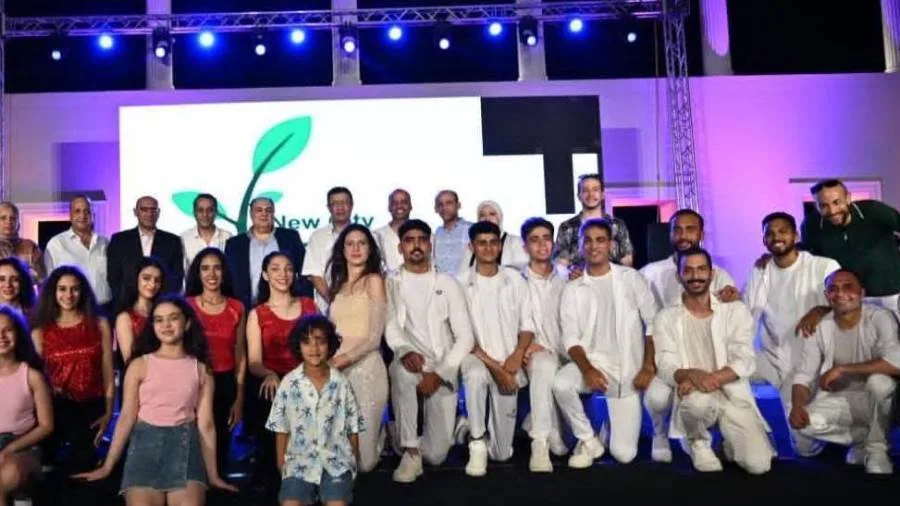 «مهرجان صيف بلداننا» يبدأ في العلمين الجديدة بعروض فنية رائعة وحضور جماهيري كبير «مهرجان صيف بلداننا» يبدأ في العلمين الجديدة بعروض فنية رائعة وحضور جماهيري كبير