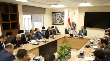 وزير قطاع الأعمال: تعزيز استخدام الأصول وزيادة العوائد لدعم استراتيجيات التحديث والتطوير