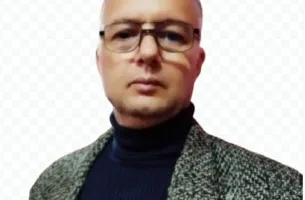 الأستاذ نصر سيوب: القُبلة التي تُخفف التوتر.. تحليل في هايكو الفنان سامح درويش