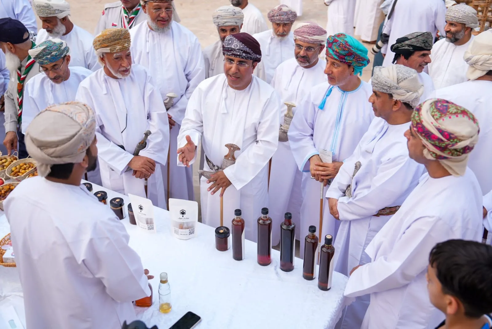 انطلاق مهرجان الرطب الأول في ولاية المعاول بجنوب الباطنة