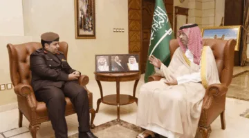 محافظ جدة يلتقي قائد الأمن البيئي في منطقة مكة المكرمة