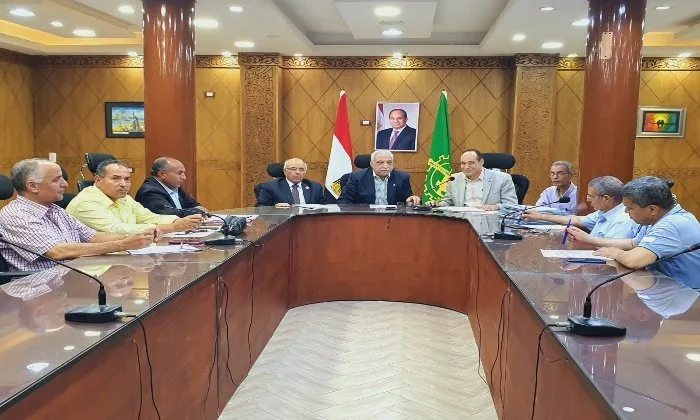 مدير تعليم القليوبية ينظم اجتماعاً شاملاً لمناقشة اقتراح نظام البكالوريا مدير تعليم القليوبية ينظم اجتماعاً شاملاً لمناقشة اقتراح نظام البكالوريا