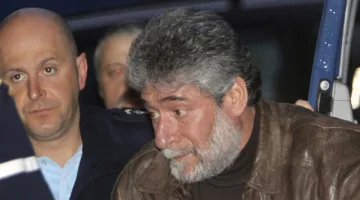 إطلاق سراح أقدم سجين سياسي في العالم.. ما هو رأي حزب الله؟