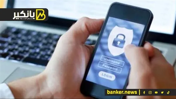 دور العملاء في تعزيز قدرة البنوك على كشف عمليات الاحتيال دور العملاء في تعزيز قدرة البنوك على كشف عمليات الاحتيال