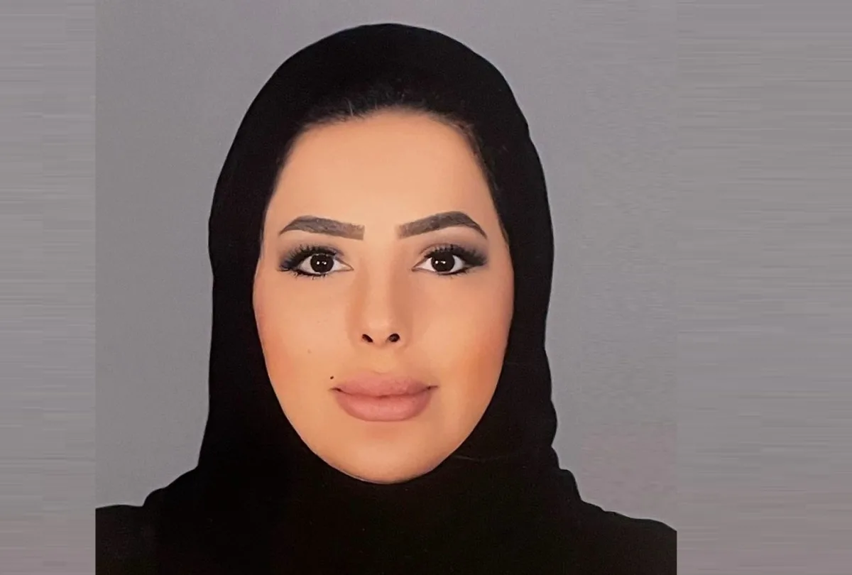 مريم الكعبي تشغل منصب مساعد مدير إدارة العلاقات العامة والاتصالات في وزارة البيئة