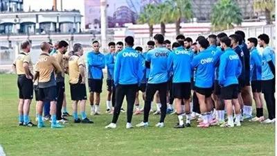 فيريرا يقرر تقليل الضغط البدني على لاعبي الزمالك لتفادي الإرهاق فيريرا يقرر تقليل الضغط البدني على لاعبي الزمالك لتفادي الإرهاق