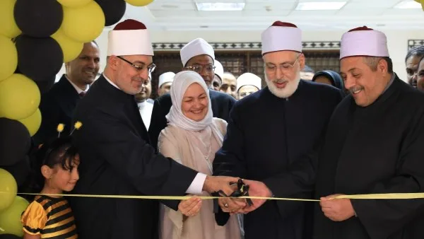 المفتي: التنافس في مجال المعرفة دليل على رقي الأمم، والأزهر يرحب باللغات والعلوم الحديثة.