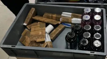 جمارك مطار برج العرب الدولي تصد إحباط تجارب لتهريب كميات من الأدوية البشرية