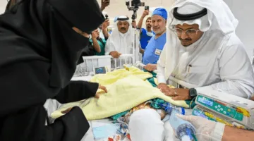 نجاح عملية فصل التوأم السعودي يارا ولارا بعد جراحة دقيقة استمرت 12 ساعة ونصف