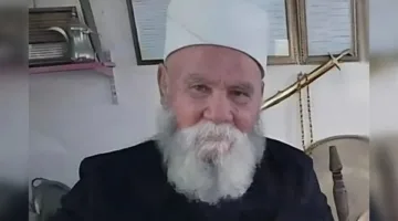 بعدما أثار ضجة على مواقع التواصل بفيديو.. حفيدة “الشيخ مرهج”: لم يتوفي.