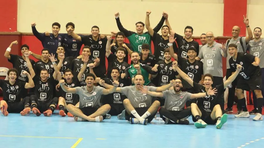 منتخب مصر لكرة اليد للشباب يحقق انتصارًا وديًا على هليوبوليس في إطار التحضير لبطولة العالم تحت 19 عامًا