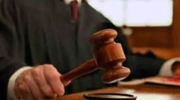 15 عامًا من السجن المشدد لعامل وابنه بعد قتلهما تاجرًا بسبب كارت شحن وعلبة سجائر في البحيرة