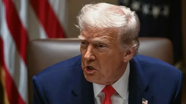 البيت الأبيض يعلن معلومات جديدة حول صحة ترامب البيت الأبيض يعلن معلومات جديدة حول صحة ترامب
