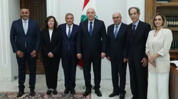 الرئيس عون يلتقي المدير العام لإدارة حصر التبغ والتنباك اللبناني المهندس ناصيف سقلاوي مع وفد من أعضاء اللجنة الإدارية.