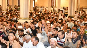 أهمية الالتزام بالآداب الشرعية خلال خطبة الجمعة .. توضيحات من الإفتاء