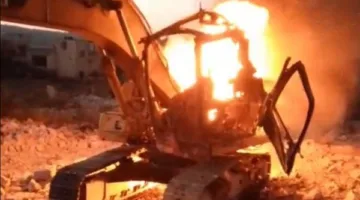 قوة إسرائيلية اقتحمت ميس الجبل فجرًا ودمرت جرّافتين، بينما تجول جنودها في شوارع البلدة على متن دراجات رباعية الدفع!