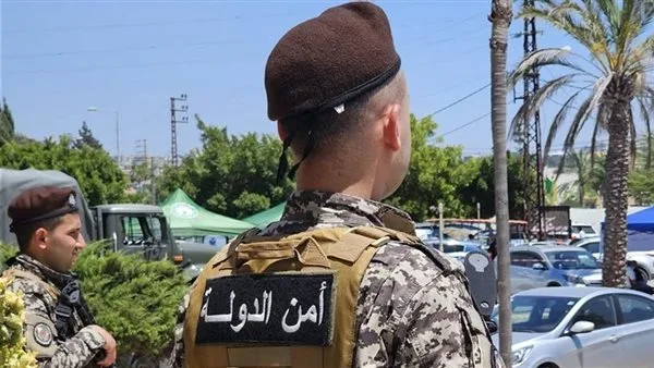 الأمن الوطني يعتقل مواطنًا بتهمة تزوير شهادات لسفن تُلقي نفاياتها في البحر مما أدى إلى تلوث بيئي شديد!
