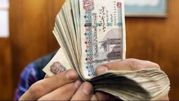 جدول الأجور الدنيا لعام 2025: ما هي الرواتب المستلمة لكل درجة وظيفية في شهر يوليو؟ جدول الأجور الدنيا لعام 2025: ما هي الرواتب المستلمة لكل درجة وظيفية في شهر يوليو؟