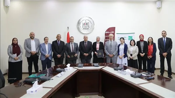 توقيع اتفاقية تعاون لدعم 100 طالب سنويًا في المعهد المصري الياباني للكوزن توقيع اتفاقية تعاون لدعم 100 طالب سنويًا في المعهد المصري الياباني للكوزن
