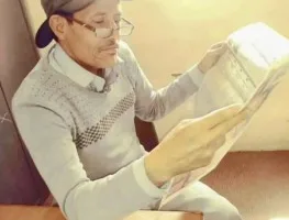 محمد المخلافي: “الثورة التي تسببت في تدمير أبنائها” دراسة سوسيولوجية حول إخفاق الربيع اليمني في كتاب الدولة الحديثة والثورة السلمية لجازم سيف.