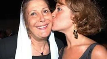 منة شلبي تؤكد لجمهورها أن والدتها زيزي مصطفى بصحة جيدة وترد على شائعة وفاتها.