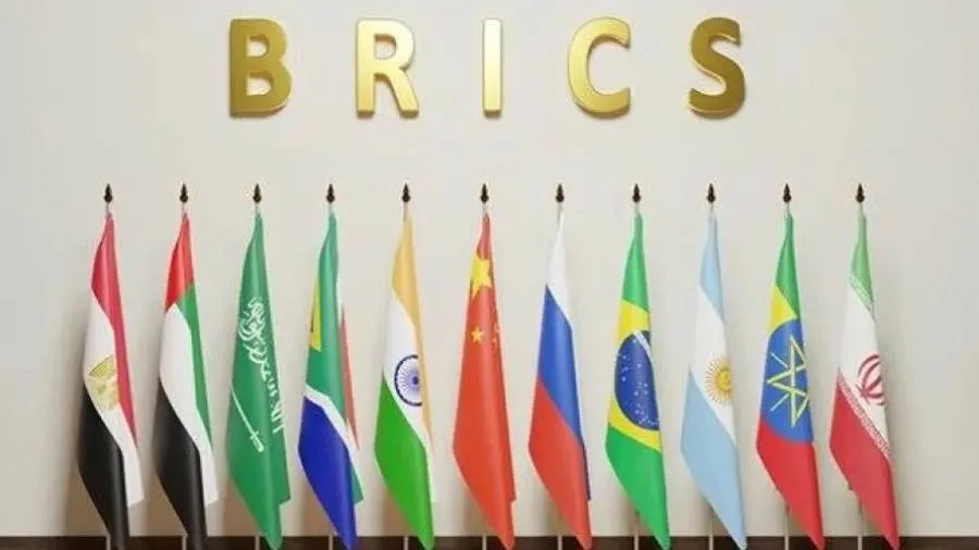 تلفزيون بريس: الإمارات تزود زيمبابوي بمعدات طبية بقيمة 700 ألف دولار تلفزيون بريس: الإمارات تزود زيمبابوي بمعدات طبية بقيمة 700 ألف دولار