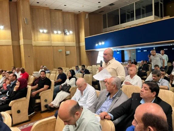 الغرفة التجارية في بورسعيد تبحث قضايا المنطقة الحرة مع رئيس مصلحة الجمارك الغرفة التجارية في بورسعيد تبحث قضايا المنطقة الحرة مع رئيس مصلحة الجمارك
