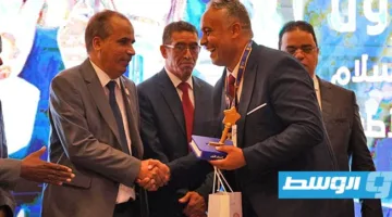 ليبيا تحتفل ببطالها في النسخة التاسعة من «تحدي القراءة العربي»