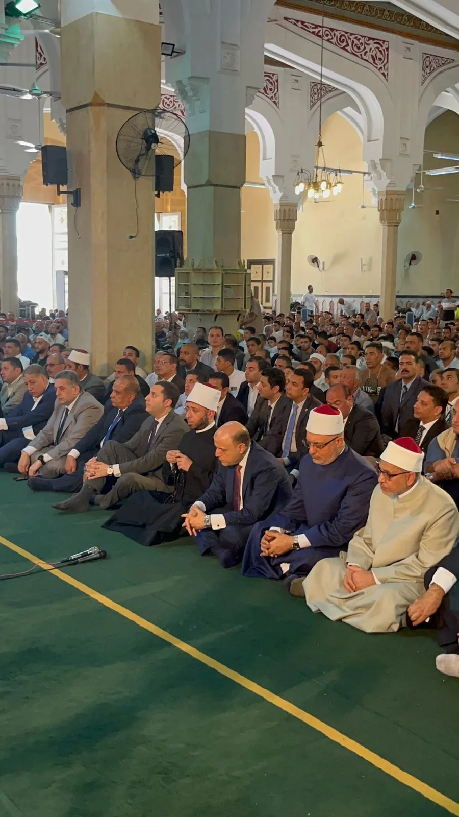 وزير الأوقاف والمفتي ومحافظ كفر الشيخ يشاركون في صلاة الجمعة في مسجد الدسوقي.. صور وزير الأوقاف والمفتي ومحافظ كفر الشيخ يشاركون في صلاة الجمعة في مسجد الدسوقي.. صور