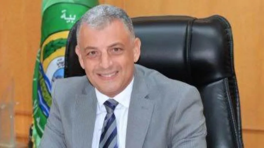 محافظ الإسماعيلية: مبادرة خفض أسعار الأسماك تعتبر من أبرز الوسائل الفعالة في تخفيف الأعباء الاقتصادية على المواطنين