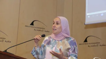 مكتبة الإسكندرية تنطلق بسلسلة “عارف” بلغة الإشارة حول كنوز التراث المصري