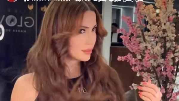 نسرين طافش تشارك في مناسك العمرة في أحدث ظهور لها بالمدينة المنورة