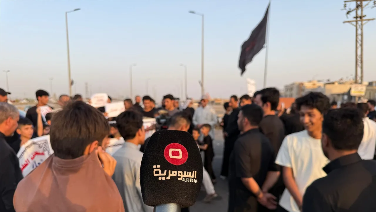 مدن البصرة تشتعل: مظاهرات تطالب بالحصول على مياه صالحة للشرب