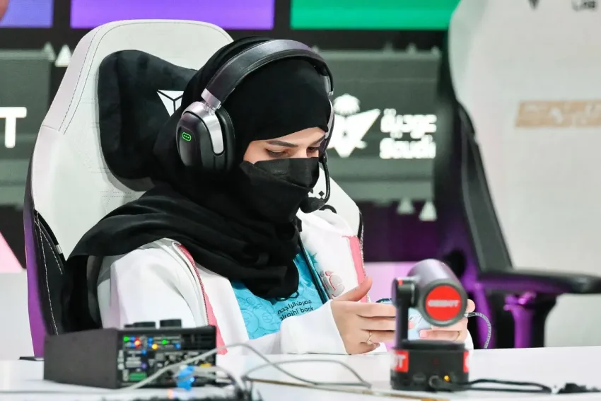سعوديات يحققن إنجازًا تاريخيًا في بطولة العالم للألعاب الإلكترونية (2025) سعوديات يحققن إنجازًا تاريخيًا في بطولة العالم للألعاب الإلكترونية (2025)