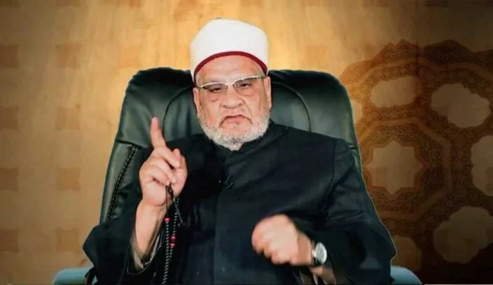 هل توجد فوائد علاجية لبول الإبل والرقية الشرعية؟ أحمد كريمة يكشف تفاصيل مثيرة. هل توجد فوائد علاجية لبول الإبل والرقية الشرعية؟ أحمد كريمة يكشف تفاصيل مثيرة.
