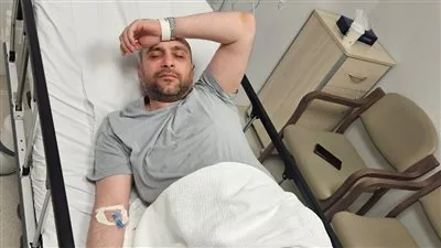 حسام حبيب يتعرض لإصابة في قدمه قبل أول حفلة رسمية له في السعودية.. صور حسام حبيب يتعرض لإصابة في قدمه قبل أول حفلة رسمية له في السعودية.. صور