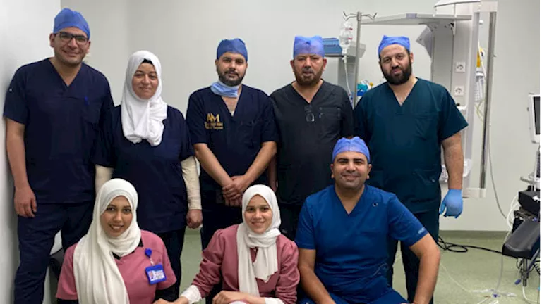 فريق طبي في مستشفى القناطر الخيرية ينقذ حياة طفل مولود حديثًا. فريق طبي في مستشفى القناطر الخيرية ينقذ حياة طفل مولود حديثًا.