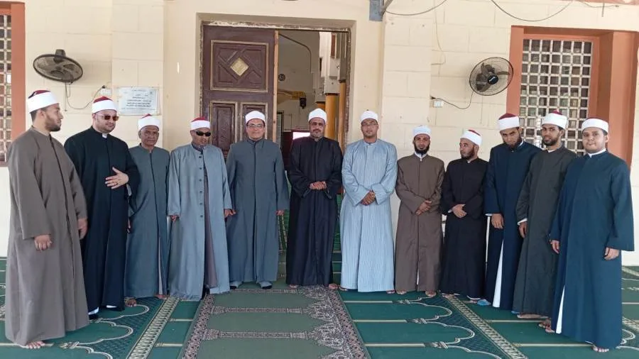 لزيادة الوعي وتعزيز الخطاب الديني المعتدل.. وزارة الأوقاف تطلق قوافل دعوية في مختلف المحافظات لزيادة الوعي وتعزيز الخطاب الديني المعتدل.. وزارة الأوقاف تطلق قوافل دعوية في مختلف المحافظات