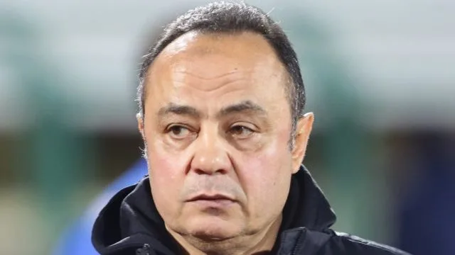 طارق يحيى يهاجم نجوم الدوري المصري بسبب جشعهم وطمعهم في الأموال طارق يحيى يهاجم نجوم الدوري المصري بسبب جشعهم وطمعهم في الأموال