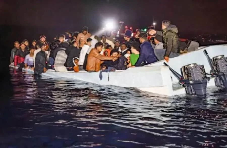 الجيش الليبي: إنقاذ 78 مهاجراً غير قانوني أثناء محاولتهم الهجرة إلى أوروبا الجيش الليبي: إنقاذ 78 مهاجراً غير قانوني أثناء محاولتهم الهجرة إلى أوروبا