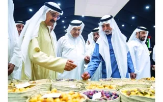 نهيان بن مبارك يشارك في مهرجان ليوا للرطب