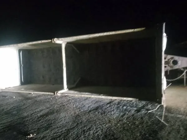 بالأسماء: نشر تفاصيل ضحايا حادث تصادم ميكروباص بشاحنة على طريق سيوة