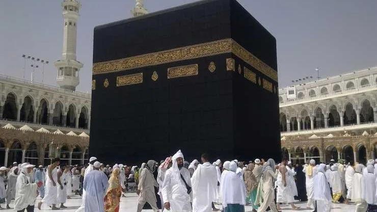 أعمال تعزز أجر الحج أو العمرة.. لا تفوت فرصة الاستفادة من فضلها أعمال تعزز أجر الحج أو العمرة.. لا تفوت فرصة الاستفادة من فضلها
