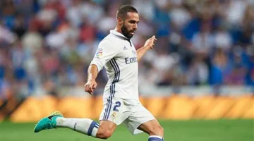 وصول أرنولد.. هل يفتح الفرصة أمام مغادرة كارفاخال؟