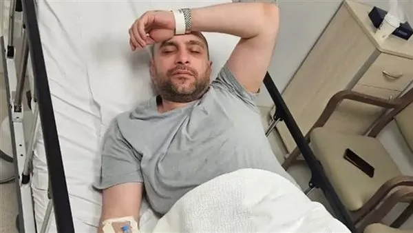 حسام حبيب يُدخل المستشفى بعد تعرضه لإصابة خطيرة على المسرح في السعودية (فيديو) حسام حبيب يُدخل المستشفى بعد تعرضه لإصابة خطيرة على المسرح في السعودية (فيديو)